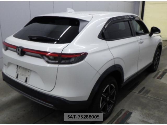 Honda VEZEL 2021-09 8650563-1