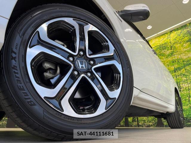 Honda VEZEL 2015-03 8651203-12