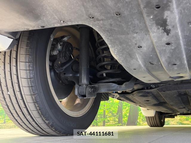 Honda VEZEL 2015-03 8651203-19