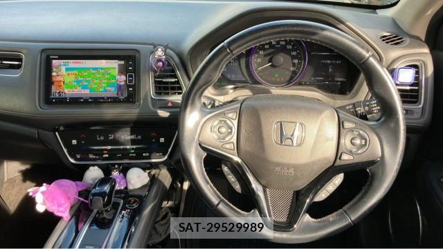 Honda VEZEL 2019-11 8651363-16