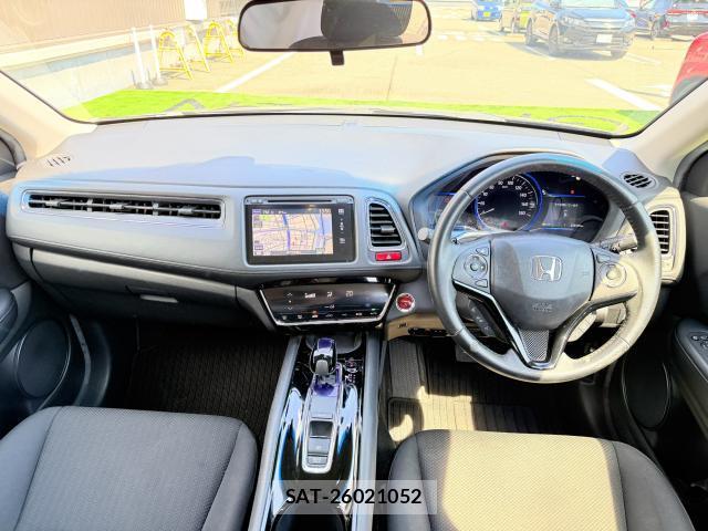 Honda VEZEL 2014-02 8651685-9
