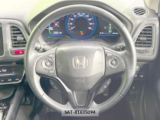 Honda VEZEL 2014-02 8651698-10