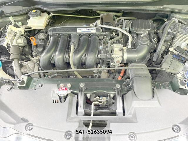 Honda VEZEL 2014-02 8651698-17