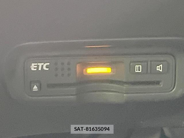 Honda VEZEL 2014-02 8651698-5