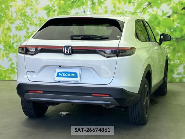Honda VEZEL 2024-04 8652646-2