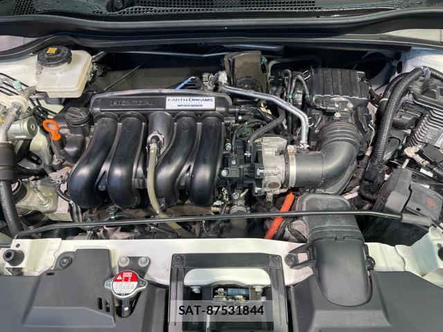 Honda VEZEL 2016-07 8652997-17