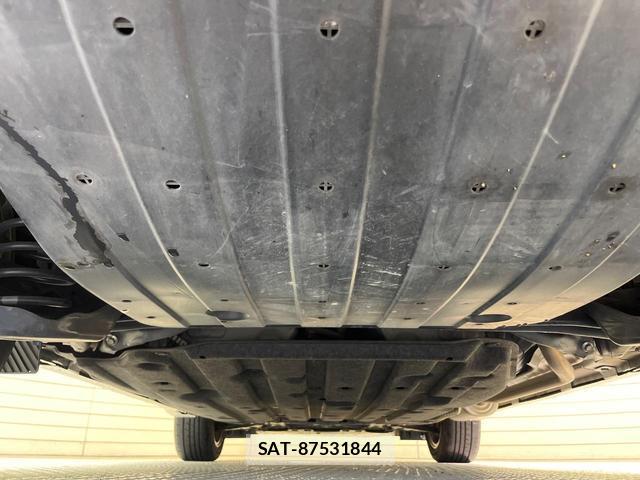 Honda VEZEL 2016-07 8652997-18