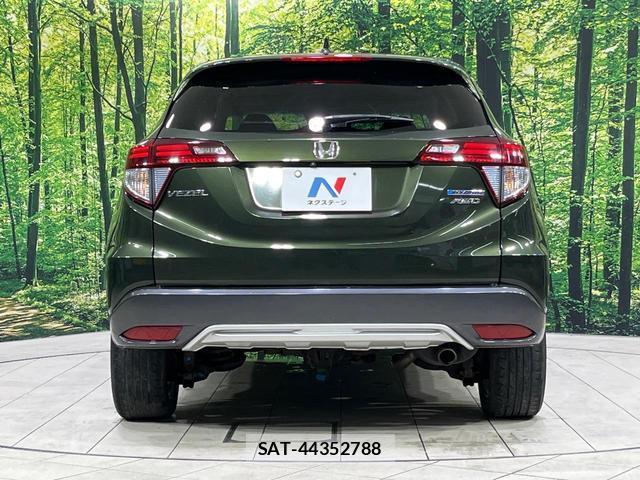 Honda VEZEL 2015-06 8653272-15