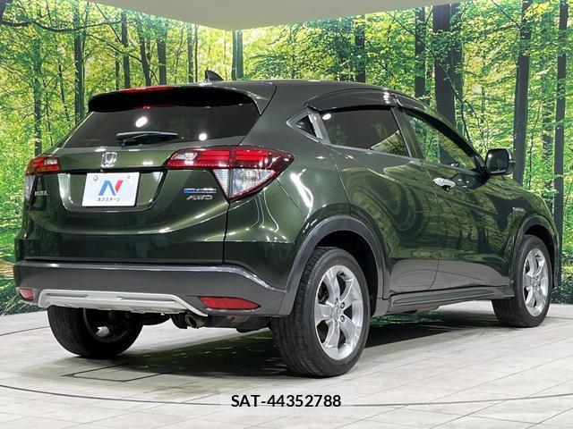 Honda VEZEL 2015-06 8653272-17