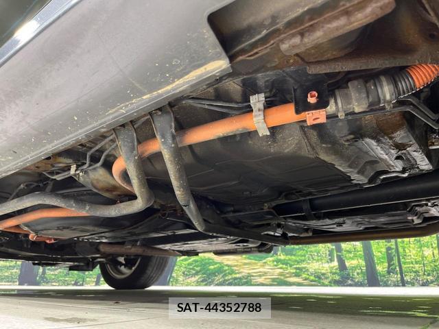 Honda VEZEL 2015-06 8653272-19