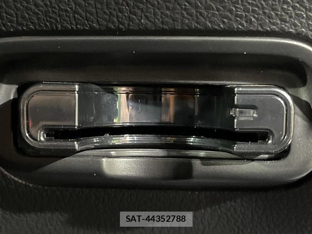 Honda VEZEL 2015-06 8653272-6