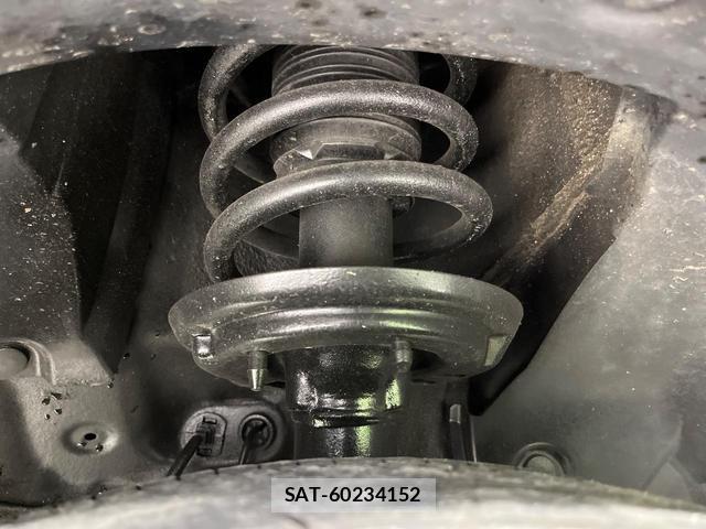 Honda VEZEL 2021-04 8653274-19