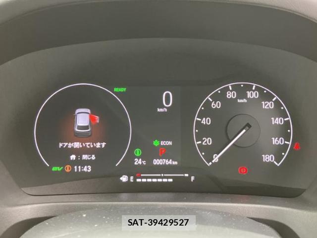 Honda VEZEL 2026-03 8653529-13