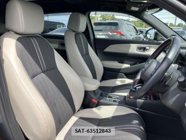 Honda VEZEL 2022-07 8653601-4