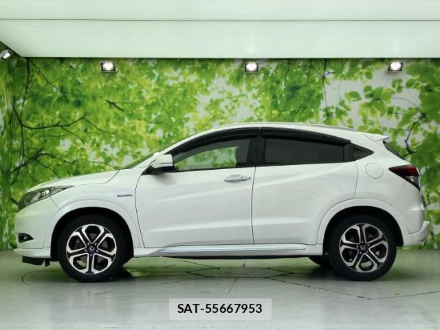 Honda VEZEL 2017-04 8653621-1