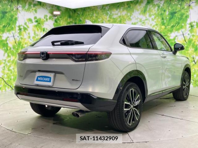 Honda VEZEL 2022-08 8653629-2