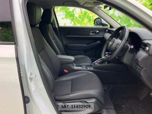 Honda VEZEL 2022-08 8653629-3