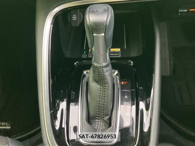 Honda VEZEL 2021-10 8653769-17
