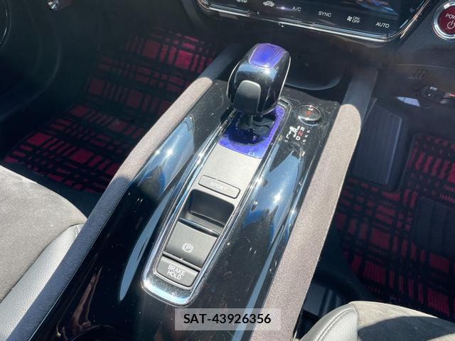 Honda VEZEL 2017-10 8653891-14