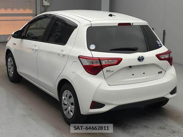 Toyota VITZ 2019-08 8647020-7