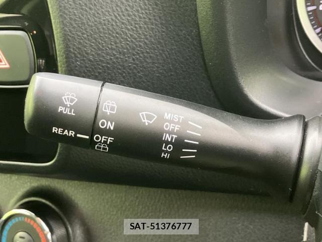 Toyota VITZ 2019-09 8647956-17