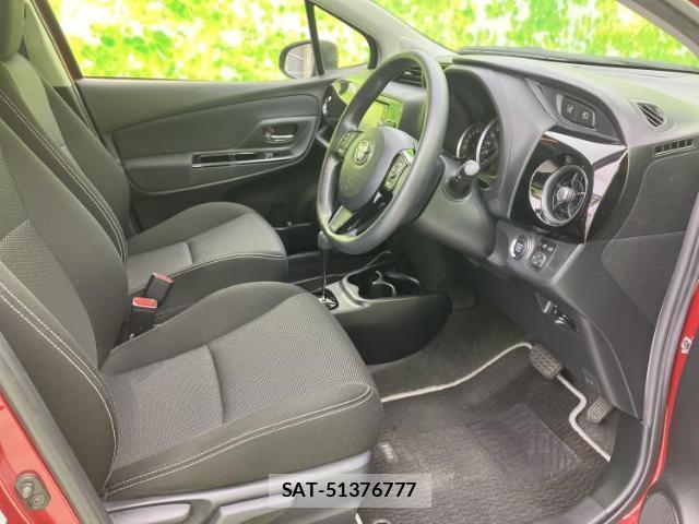 Toyota VITZ 2019-09 8647956-3