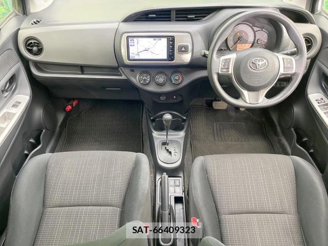 Toyota VITZ 2015-10 8648792-1