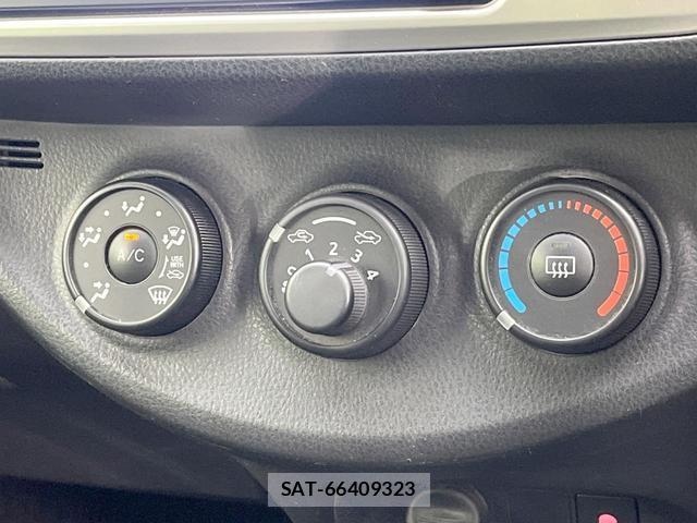 Toyota VITZ 2015-10 8648792-5