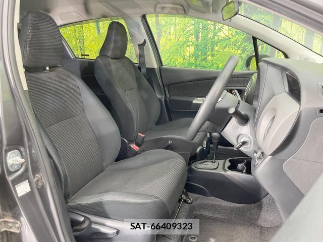 Toyota VITZ 2015-10 8648792-7