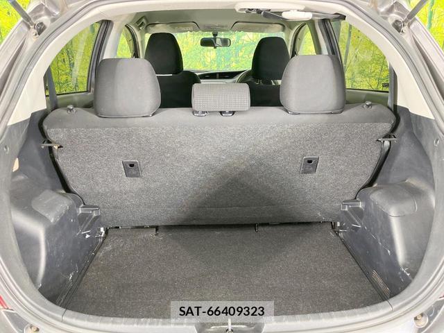Toyota VITZ 2015-10 8648792-9