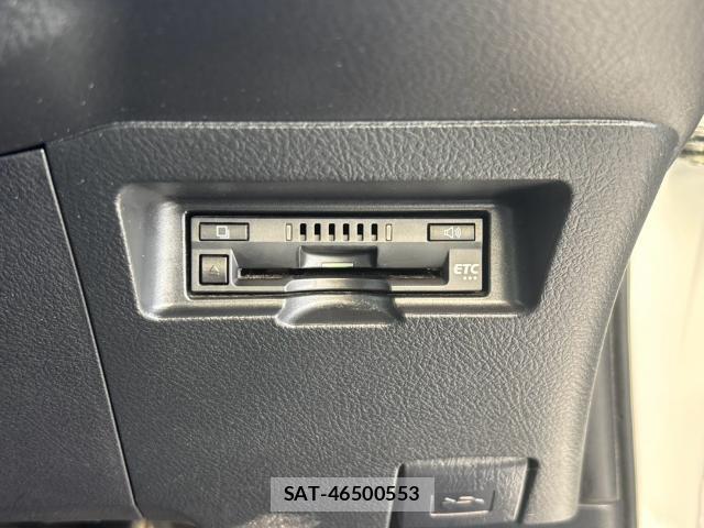 Toyota VITZ 2019-01 8649104-9