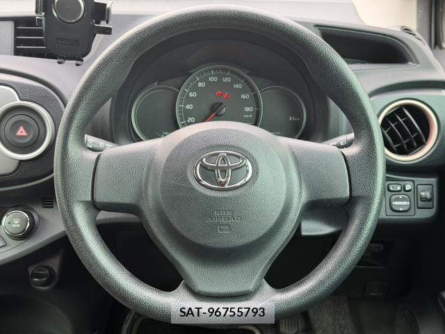 Toyota VITZ 2013-08 8650042-13