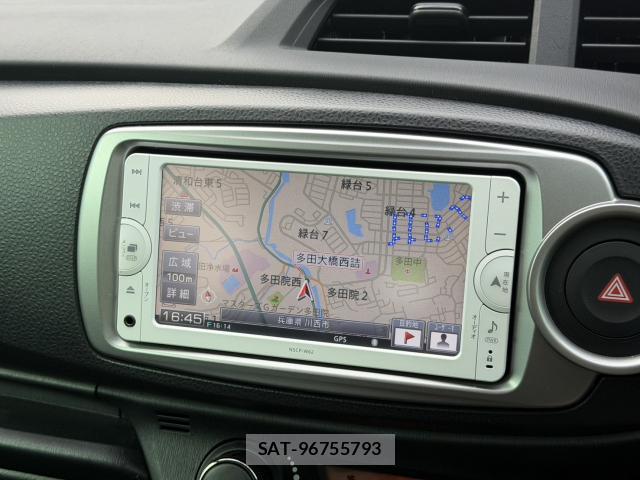 Toyota VITZ 2013-08 8650042-15