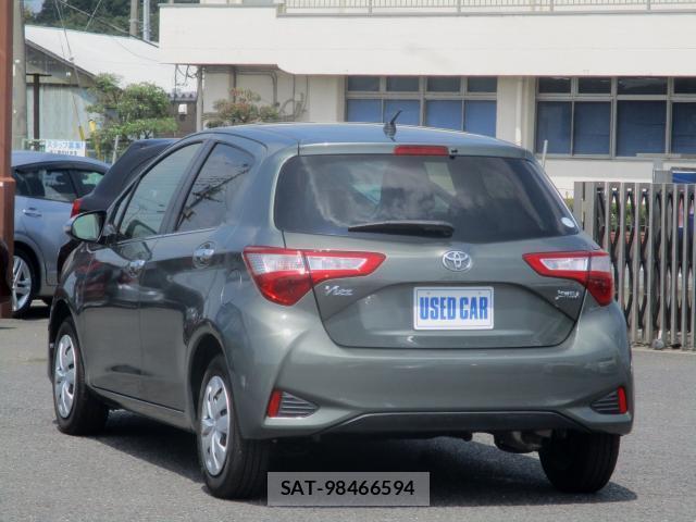 Toyota VITZ 2017-05 8650893-10