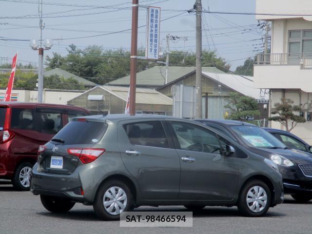 Toyota VITZ 2017-05 8650893-13