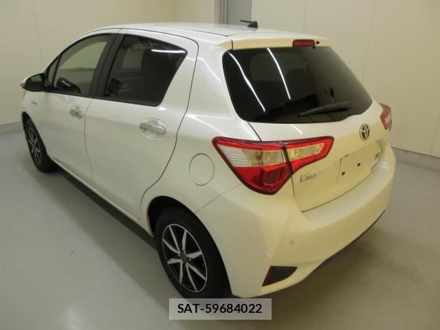 Toyota VITZ 2020-01 8652690-6
