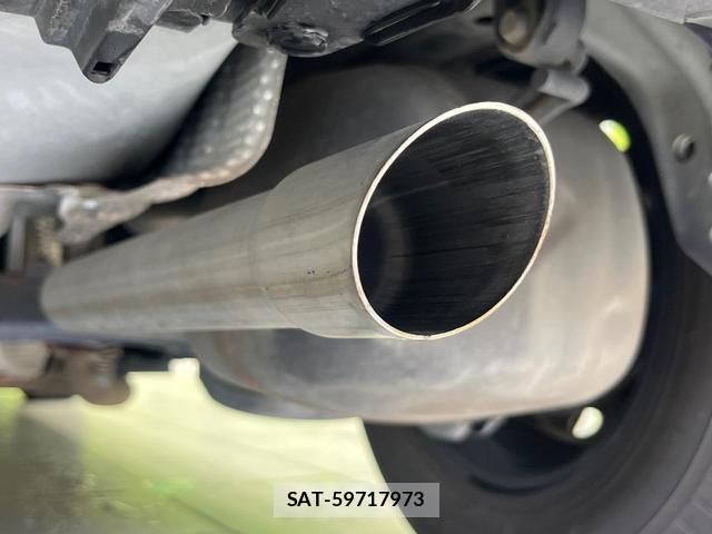Toyota VITZ 2018-11 8652932-19