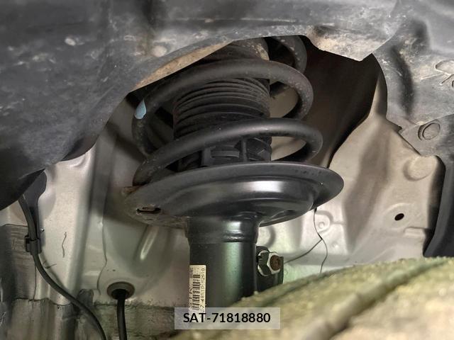 Toyota VITZ 2019-02 8653307-17