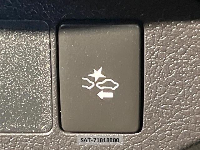 Toyota VITZ 2019-02 8653307-4