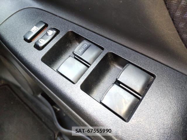 Toyota VITZ 2019-06 8653361-13