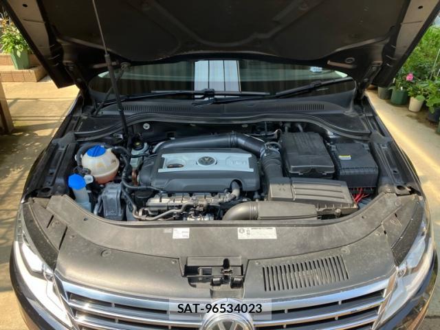 VolksWagen CC 2012-09 8648472-17