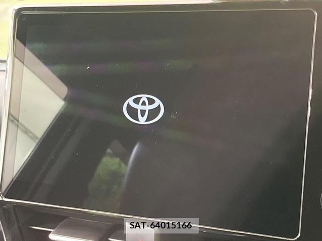 Toyota VOXY 2023-07 8646653-3