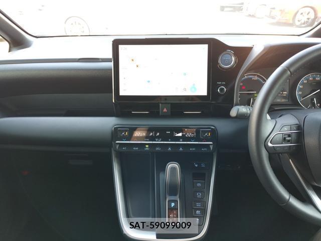 Toyota VOXY 2022-02 8646703-13