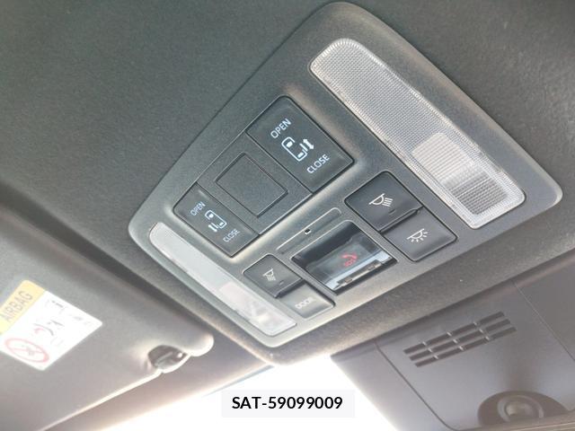 Toyota VOXY 2022-02 8646703-5