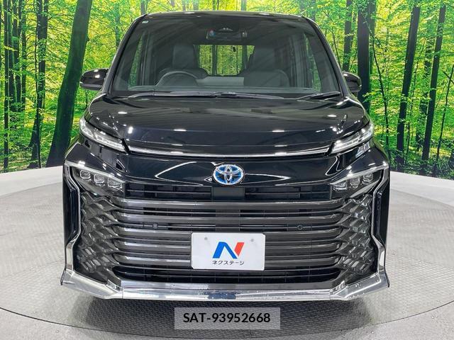 Toyota VOXY 2025-02 8646827-15