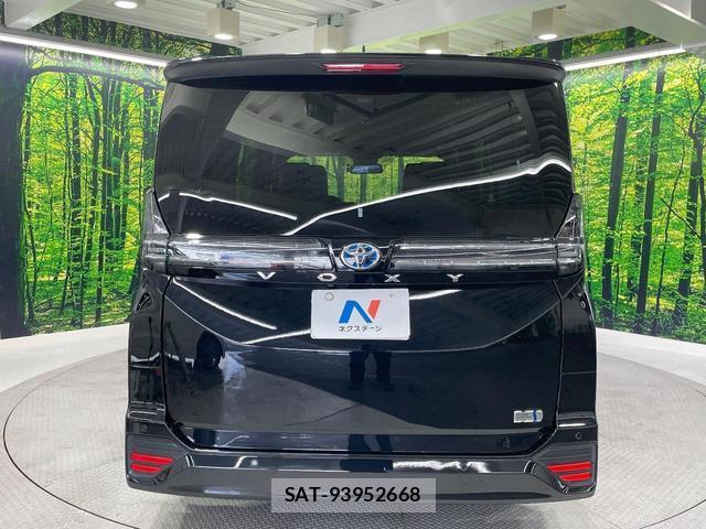 Toyota VOXY 2025-02 8646827-16