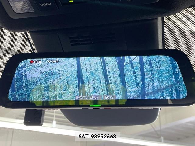 Toyota VOXY 2025-02 8646827-6