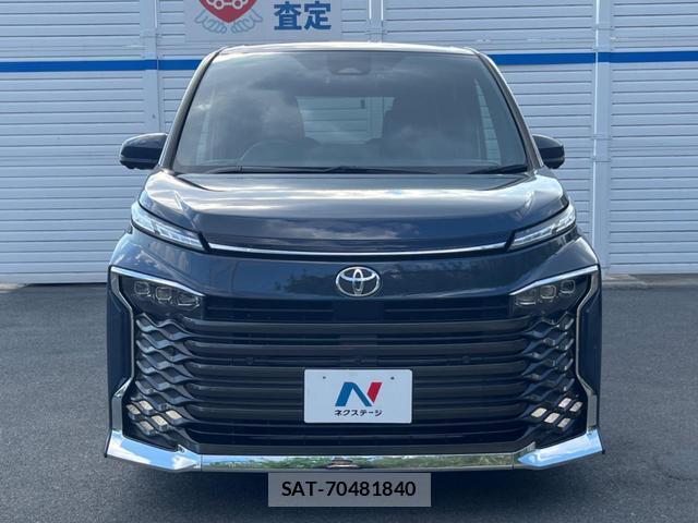 Toyota VOXY 2024-01 8646889-13