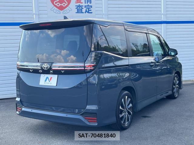 Toyota VOXY 2024-01 8646889-16