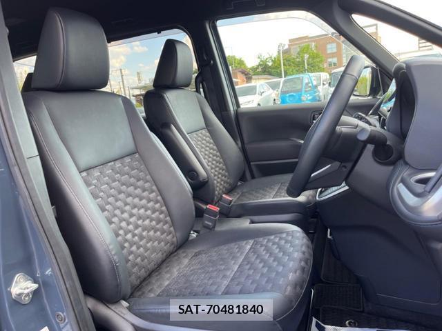 Toyota VOXY 2024-01 8646889-7